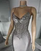 Silver Grey Mermaid Prom Dress for Black Women Spaghetti Glitter Evening Dresses Eleganta pärlor Applices Special tillfällen Dragkedja Back Illusion Robe de Soiree