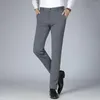 Suits Men Men Pants Business Suibs do formalnego noszenia w zimowych jesiennych spodniach proste spodnie
