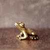 Decorative Figurines Retro Small Frog Statue Creative Animal Toad Miniatures Fine Workmanship Pendant Decoration Crafts