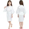 Rompers Dziewczęta nocne sukienki jedwabne spa szaty dzieci satynowe solidne jedwabiste szlafrok dzieci kimono