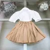 Merk Prinses jurk zomer baby trainingspakken Maat 110-160 CM kids designer kleding meisjes Witte kraag shirt en plooirok 24Mar
