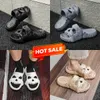 Zomerslippers voor heren en dames Effen kleur Schedelkop Sandalen met platte hak van Dalwucavsx Designer Hoge kwaliteit modeslippers Waterdichte strandsportslippers GAI