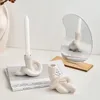 Portacandele Candeliere estetico a forma di nodo Decorazioni per il soggiorno nordico Supporto da tavolo in ceramica fatta a mano Ornamenti per matrimoni