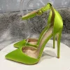 Botas Heelgoo Green Cetin Women Women Torthle Strap Pointy Toe D'Orsay High Heel Wedding Bridemaids Sapatos Elegantes Stiletto Bombas Tamanho 3346