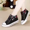 Boots Hightop Canvas Woman Woman Вулканизируйте обувь женская плоская клетчатая студента. Случайные спортивные кроссовки для женщин 2022