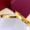 Браслет-браслет для ногтей Дизайнерские женские ювелирные изделия Мужские розовое золото с серебряным покрытием Высокое качество Полный бриллиантовый мужской золотой браслет-манжета Браслет для вечеринок