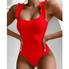 Kvinnors badkläder 2024 Sexig One Piece Swimsuit Women Wood Ear Ruffle Push Up Monokini Bathing Summer Beach Wear Swimming Suit