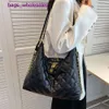 Large Capacity Tote Bag for Women in 2024 New Fashionable Diamond Grid Chain Single Shoulder Crossbody Korean Version Casual Backpack