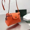 10A Totes Luxurys Messenger Bag Designers Totes para mujer Monederos de bola de masa con bolsos de cuero real de diseñador Bolsas cruzadas de alta calidad Mini cuero de vaca suave