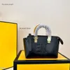 Ffendi -tassen Nieuwe dameszak High -End Fashion Borduurde Tote Bag Crossbody Smakbody Trendy Mode Mode veelzijdige forensentas 536