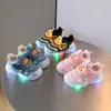 HBP Non-Brand LED Kinder Turnschuhe Kinder Baby Mädchen Jungen Buchstaben Mesh Led Socken Sport Lauf Turnschuhe Schuhe Leuchten Schuhe Chaussures pour enfants