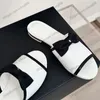 Womens Slippers Slip On Sandals Low Heels Slides Designer Lambskin Bowknot Grosgrain Mules Ladies Thongs Flip Flops Outdoor Beach Shoe Retro Black White Casual Shoe