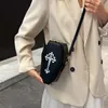 Axelväskor kvinnor crossbody väska gotisk kista form telefon halloween pu underarm för tjej cosplay smink kosmetisk