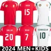 2024 헝가리 축구 유니폼 국가 대표팀 Maillots de Football 2024 2025 Szoboszlai Szallai Szalai Ferenczi Gazdag vinicius orban priskin 셔츠 남자 키트