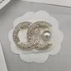 Luxury Designer Brooch Brand Letter Pins Brooches Diamond Women Brooch Suit Pin Jewelry Accessories Wedding Party Gifts5