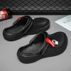 Sandalen 2023 Männer für Sandalen atmungsaktive Hausschuhe im Freien im Freien Mode Garten Clogs Bad Frauen Schuhe Schwarze weiße Pantufflas