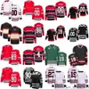 Män barn kvinnor hockey 98 Connor Bedard Jersey 89 Andreas Athanasiou 4 Seth Jones 11 Taylor Raddysh 90 Tyler Johnson 19 Jonathan Toews Jason Dickinson omvänd retro