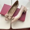 Vara vestido Sapatos sandália Novo estilo Partido verão luxo de luxo de baixo salto ao ar livre