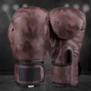 Equipamento de proteção Luvas de boxe estilo retrô Novo Taekwondo Sanda Luvas de boxe para homens e mulheres Saco de areia de treinamento Luvas profissionais para adultos de boxe tailandês yq240318