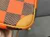 Lyxvarumärke Kvinnmynt Purses Color Lager Plaid dragkedja påsar på väskor axelväskor designer graffiti Letter män crossbody långa plånböcker Purses modepåsar totes