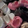 HBP Sandálias femininas sem marca, plataforma multicolorida, dedo aberto, sapatos femininos, salto alto, corrente, decoração, sandália feminina na moda