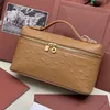 Lüks omuz çantaları üst tasarımcı LP19 Ekstra cep çantaları moda crossbody çanta buzağı deri ayarlanabilir toka omuz askısı omuz çantası