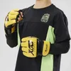 Équipement de protection Gants de boxe à demi-doigts de haute qualité en cuir PU MMA combat Kick gants de boxe karaté Muay Thai entraînement gants d'entraînement hommes yq240318