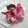 Dekorativa blommor konstgjorda magnolia rose verklig beröring vacker simulering med blad diy handgjorda bröllopsfest hem dekoration