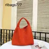 Handbag Bottegvenetas Cabat Bags Designer 2024 Woven Vegetable Basket Leisure Shopping Tot Big Net Red Belt Payment Portable Single Shoulder Hot