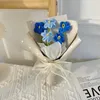 Dekorativa blommor handstickande blommabukett konstgjorda bröllopsgäst presentexamen virkning vävd heminredning
