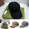 Verstelbare baseballpet canvas populaire cappello ontwerpers klassieke letter designer pet reis ontspanning chapeau patchwork borduurwerk ga099 B4