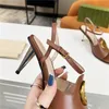 2024 Décolleté da donna di alta qualità Sandali con tacco alto marchio famoso Vera pelle Moda di lusso slingback Tacco gattino Designer Donna Scarpe singole di alta qualità Taglia grande