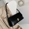 Totes Retro Rot Unterarm Tasche 2024 Koreanische Stil Eine Schulter Kleine Mode All-Matched Handtasche Weiche Pu Einkaufen