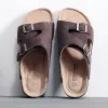 Sandaler Summer Men's Cow Suede Leather Mule CLOGS Talltor Högkvalitativa mjuka kork Två bilder skor för män Kvinnor unisex 3546