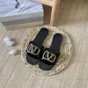 İmza Slayt Sandalet Vintage Terlik Tan Siyah Grainy Cowhide Seksi Düz Ayakkabılar Moda Bayanlar Yaz Plajı Gündelik Sandal Slipper Flip Flops Büyük Boyut 35-42