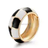 Bangle 2023 new wide fashion bracelet for women black white geometric metal jewelry bracelet Femme gift 240319