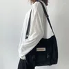 أكياس الكتف اليابانية حقيبة رسول بسيطة من الرسول الكوري نايلون مقاومة للماء Crossbody للنساء أحشات النساء