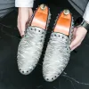 Shoes New Men's Pointed Silver Rivet Loafter Patent Leather Casual Shoes Male Formal Wedding Dress Homecoming Sapato Social Masculino