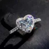 Bröllopsringar Yanleyu Love Heart CZ Zircon föreslår Ring Tibetan Silver Band för kvinnor Bridal Engagement Smyckespresent