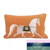 Proste nowoczesne nowe chińskie poduszki na kanapę Lekkie luksusowe designerskie haftowane konia pomarańczowa poduszka poduszka haft koni