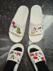 Accessori 100 pezzi bambole Kawaii ciondoli per scarpe in PVC cane maiale gatto ornamenti decorazioni testa di teschio accessori per scarpe per ragazza regalo per bambini all'ingrosso