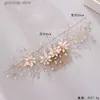 Tiaras Hair Hair Comb Gold Flower Crystal Tiara Wedding Hair Bejdia ręcznie robione włosy ślubne Grzebiki