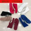 Stövlar Highheeled Shoes Lady House Slippers Platform Slides Wedge Rubber Flip Flops Summer Nya Clogs Woman Candy Colors Beach Sandals