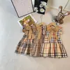 2024 Sommer Mädchen Bogen Plaid Kleider Kinder Rüschen Fly Sleeve Gitter Kleid Adrette Kinder Baumwolle Designer Kleidung S1228