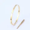 Original 1to1 Cartres Bracelet Tournevis Type Étroit 18K Or Rose Bague Éternelle Hommes et Femmes Bijoux À Main Incolore Six Génération RUU9 UIS8