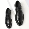 Bottes hommes Chaussures formelles 2020 Fashion Patent en cuir habillement Chaussures Men Spring Automne Marque Business Office Business Footwear Men Chores Nous