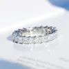 Klassiska fina smycken 925 Sterling Silver Full Princess Cut White Topaz Cz Diamond Gemstones Eternity Square Party Women Wedding Band Ring