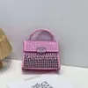 Acquista borsa di design all'ingrosso al dettaglio Nuova borsa flip portatile Hot Diamond con catena a tracolla incorporata Piccola mini donna alla moda