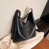 Günstiger Großhandel, begrenzter Ausverkauf, 50 % Rabatt, modische Handtasche mit großer Kapazität für Damen, neue Winter-Pendler-Tasche, einzelne Schulter