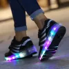 Schuhe neue LED -Doppelräder Designer Sneaker für Kinder Jungen Mädchen USB Luxus Luminous Roller Skates mit Lichtern Kinder Schuhe 998